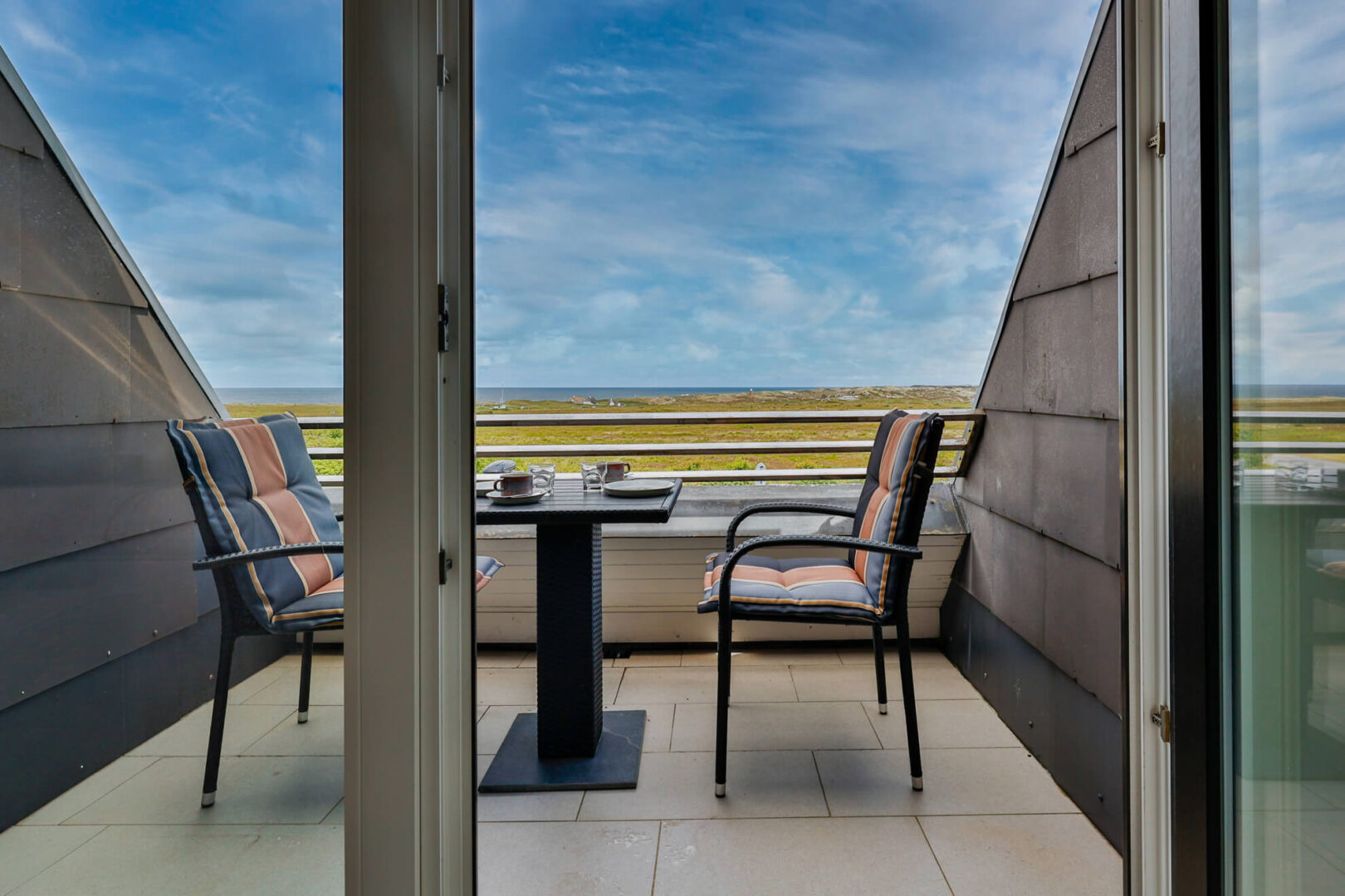 02_Innenaufnahmen Kurhausstrasse 25_Whg 15 (21 von 53)-Bearbeitet